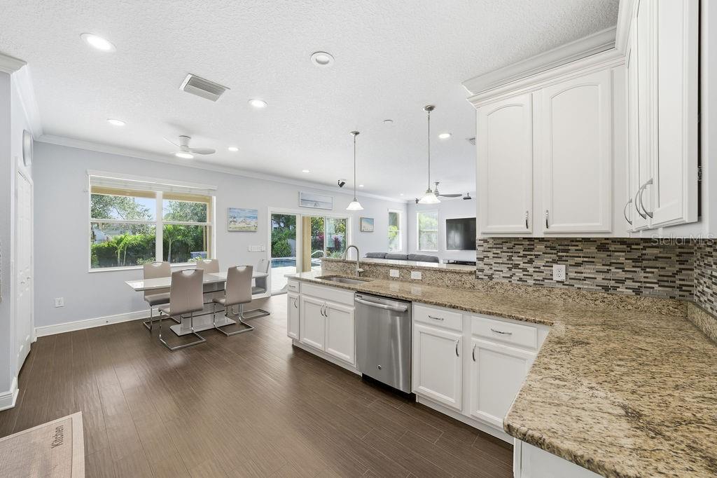 ENCLAVE AT LAKE SEMINOLE - Residential