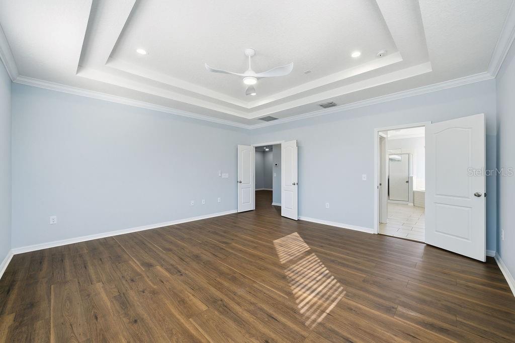 ENCLAVE AT LAKE SEMINOLE - Residential