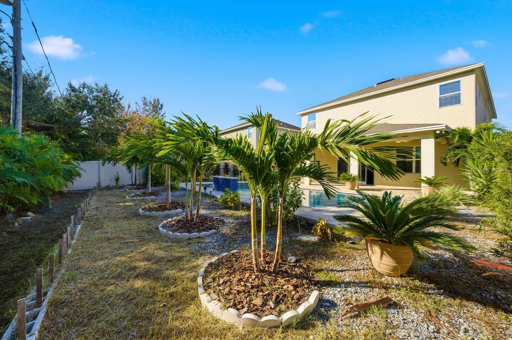 ENCLAVE AT LAKE SEMINOLE - Residential