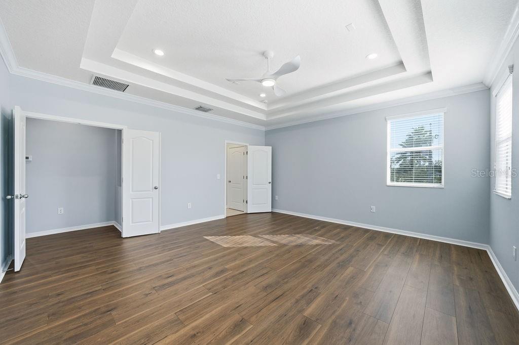 ENCLAVE AT LAKE SEMINOLE - Residential