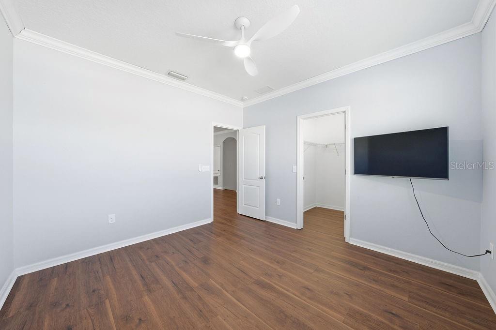 ENCLAVE AT LAKE SEMINOLE - Residential