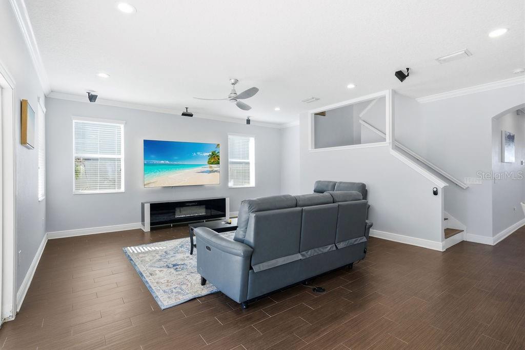 ENCLAVE AT LAKE SEMINOLE - Residential