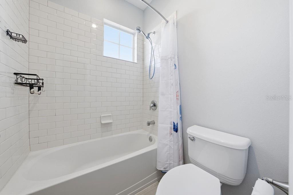 ENCLAVE AT LAKE SEMINOLE - Residential