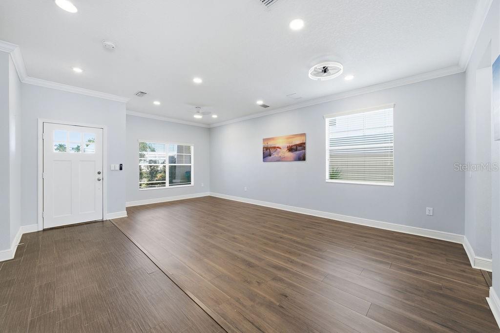 ENCLAVE AT LAKE SEMINOLE - Residential