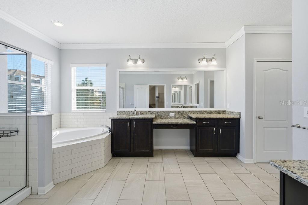 ENCLAVE AT LAKE SEMINOLE - Residential