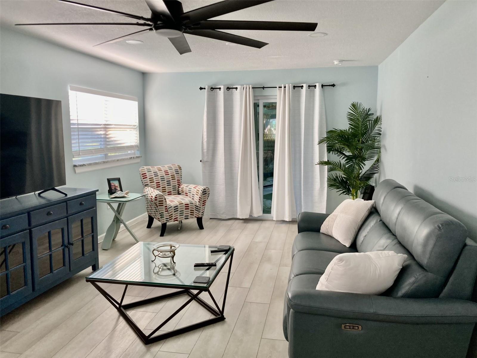 4511 3RD STREET CIRCLE W 289