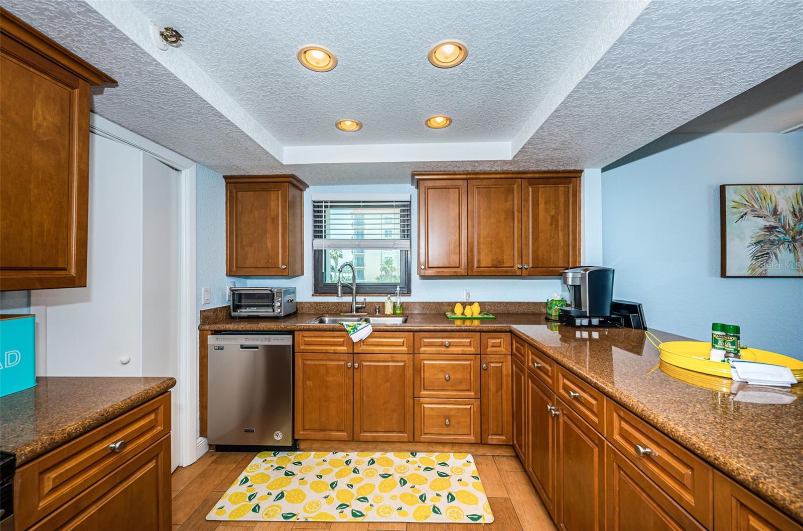 MADEIRA SANDS CONDO - Residential