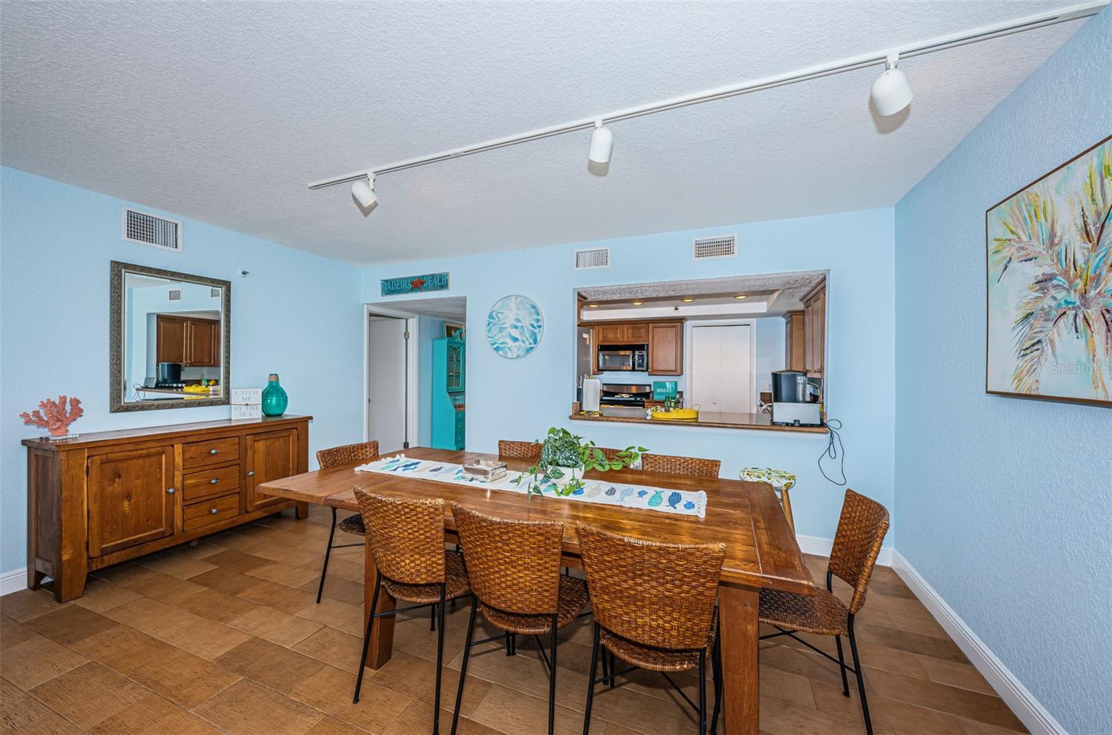 MADEIRA SANDS CONDO - Residential