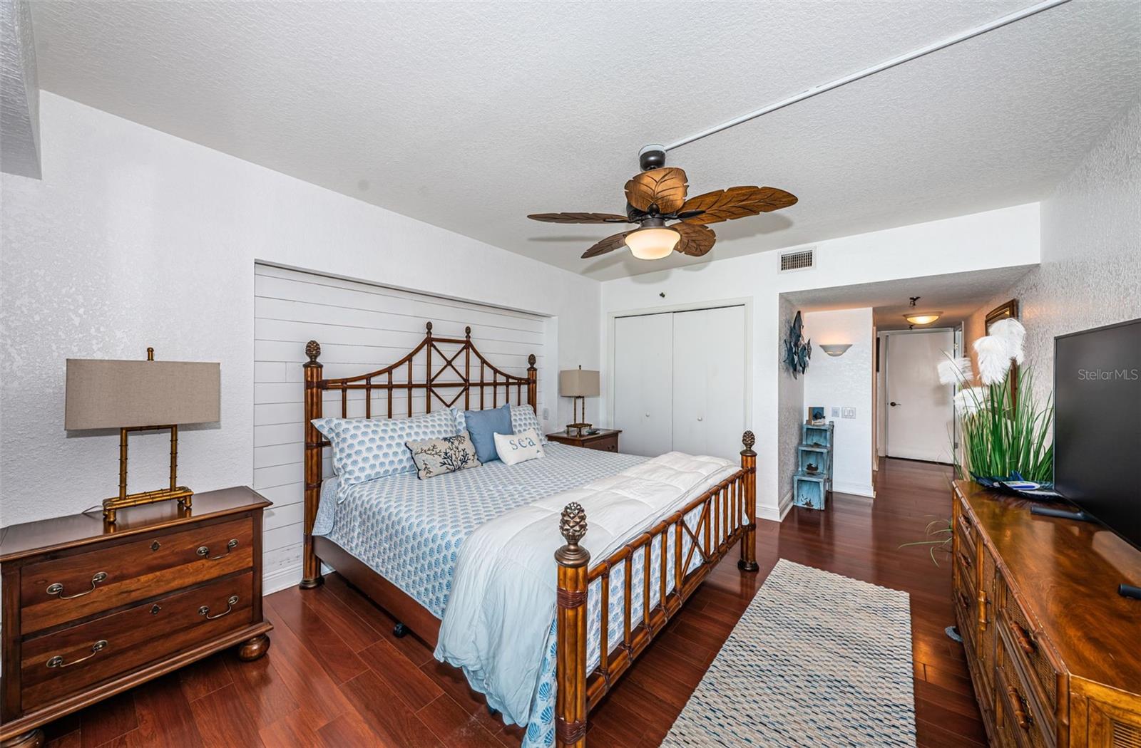 MADEIRA SANDS CONDO - Residential