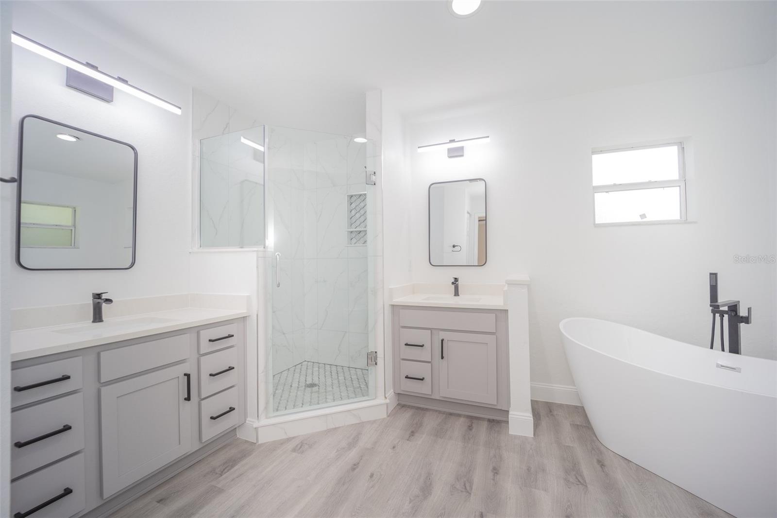 ORANGE BLOSSOM HILLS UN 01 - Residential Lease