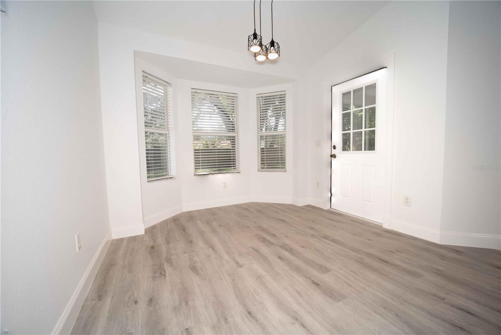 ORANGE BLOSSOM HILLS UN 01 - Residential Lease