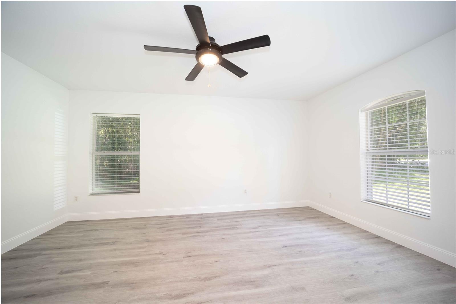 ORANGE BLOSSOM HILLS UN 01 - Residential Lease