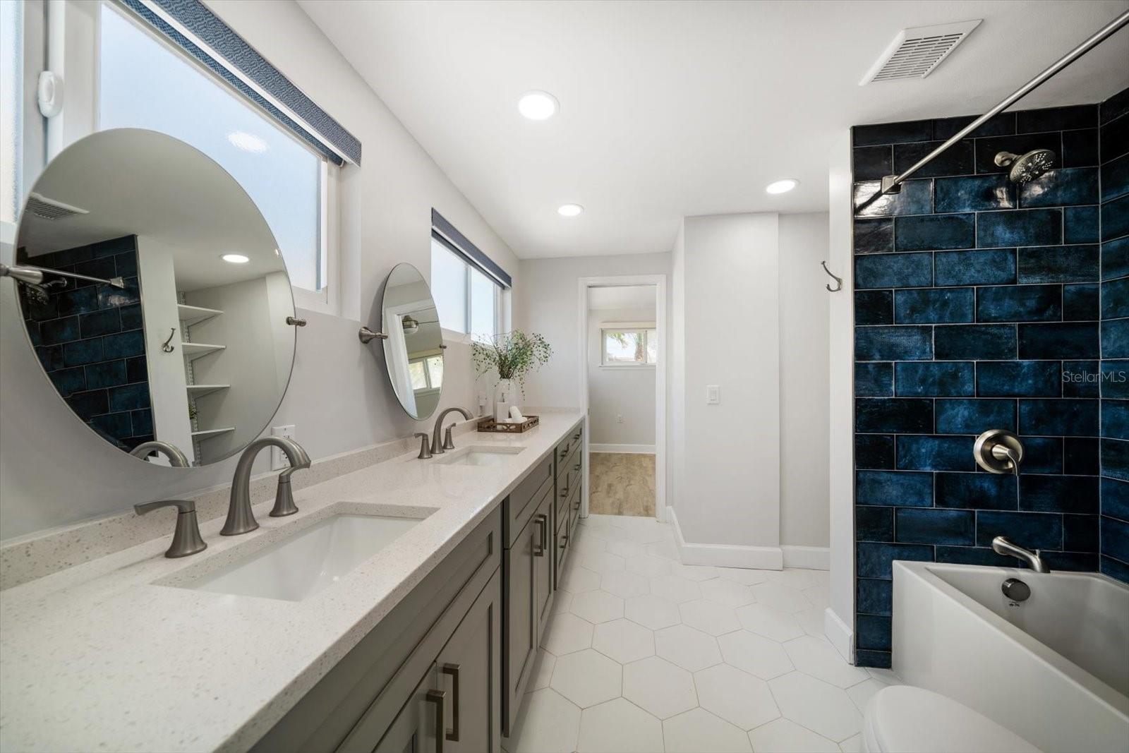 HARBOR HILLS 2ND ADD - Residential