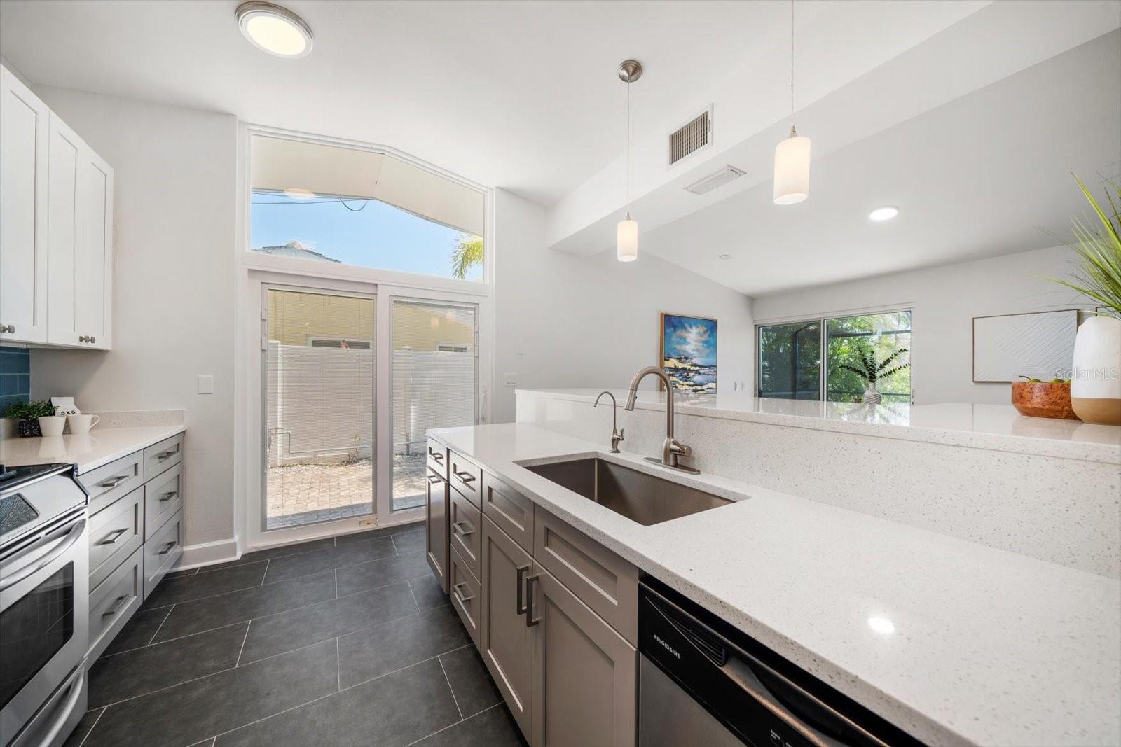 HARBOR HILLS 2ND ADD - Residential