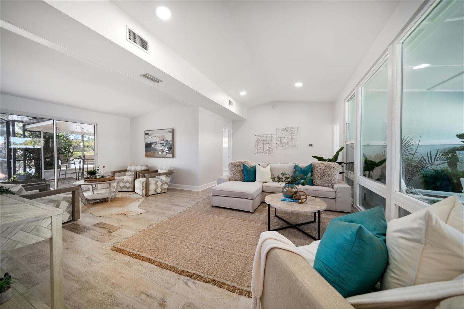 HARBOR HILLS 2ND ADD - Residential