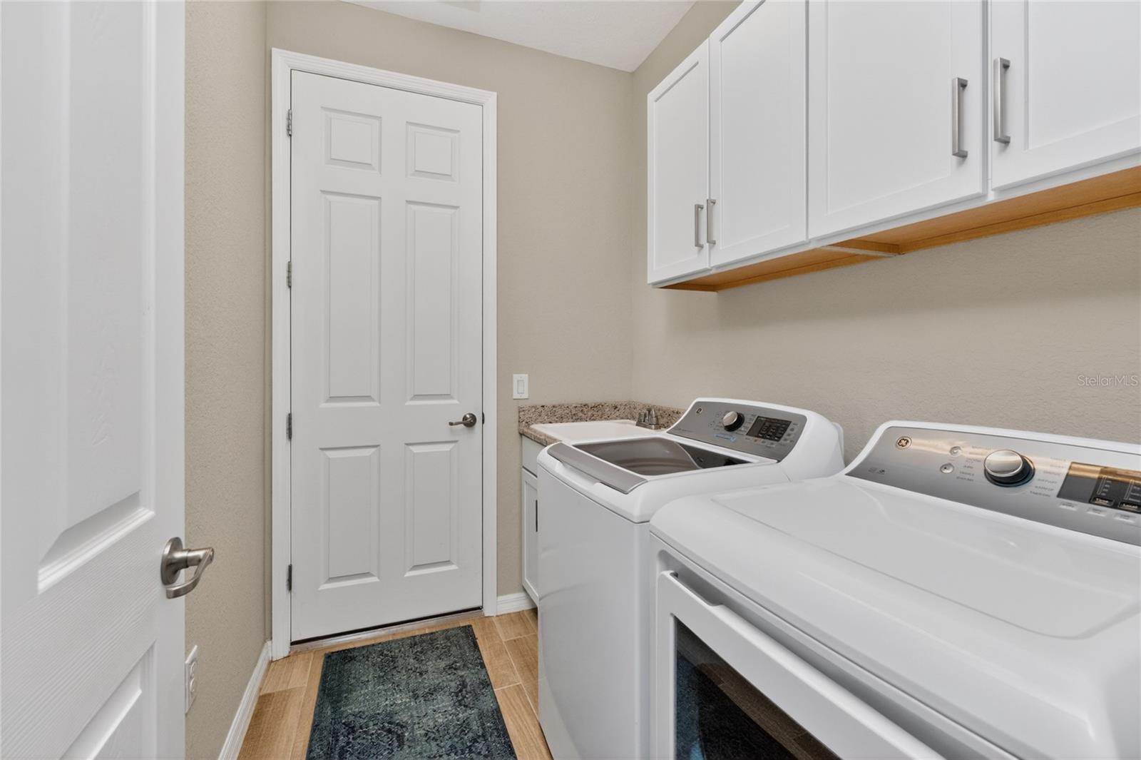 HERITAGE LANDING - Residential