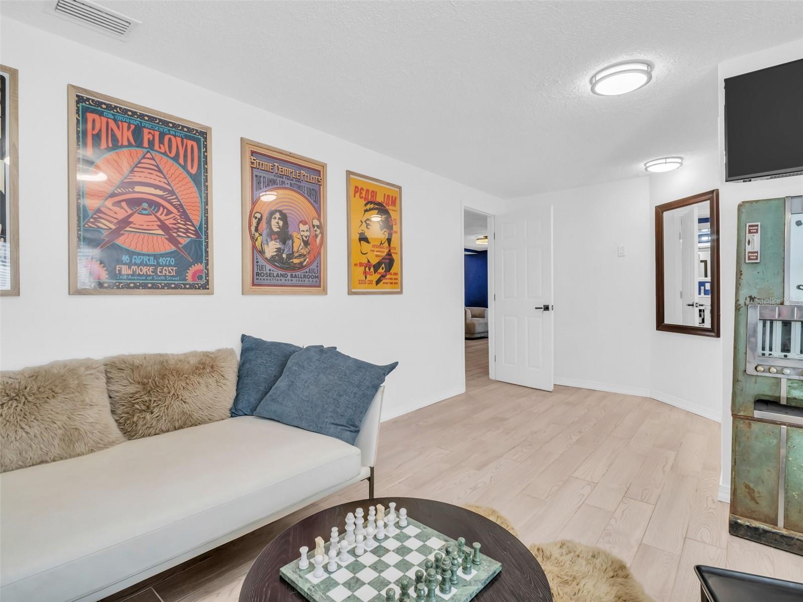 GULF BEACH PARK - Residential