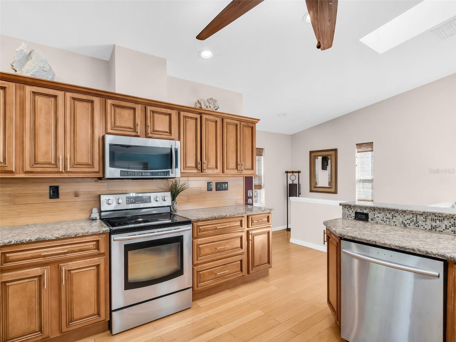 GULF BEACH PARK - Residential