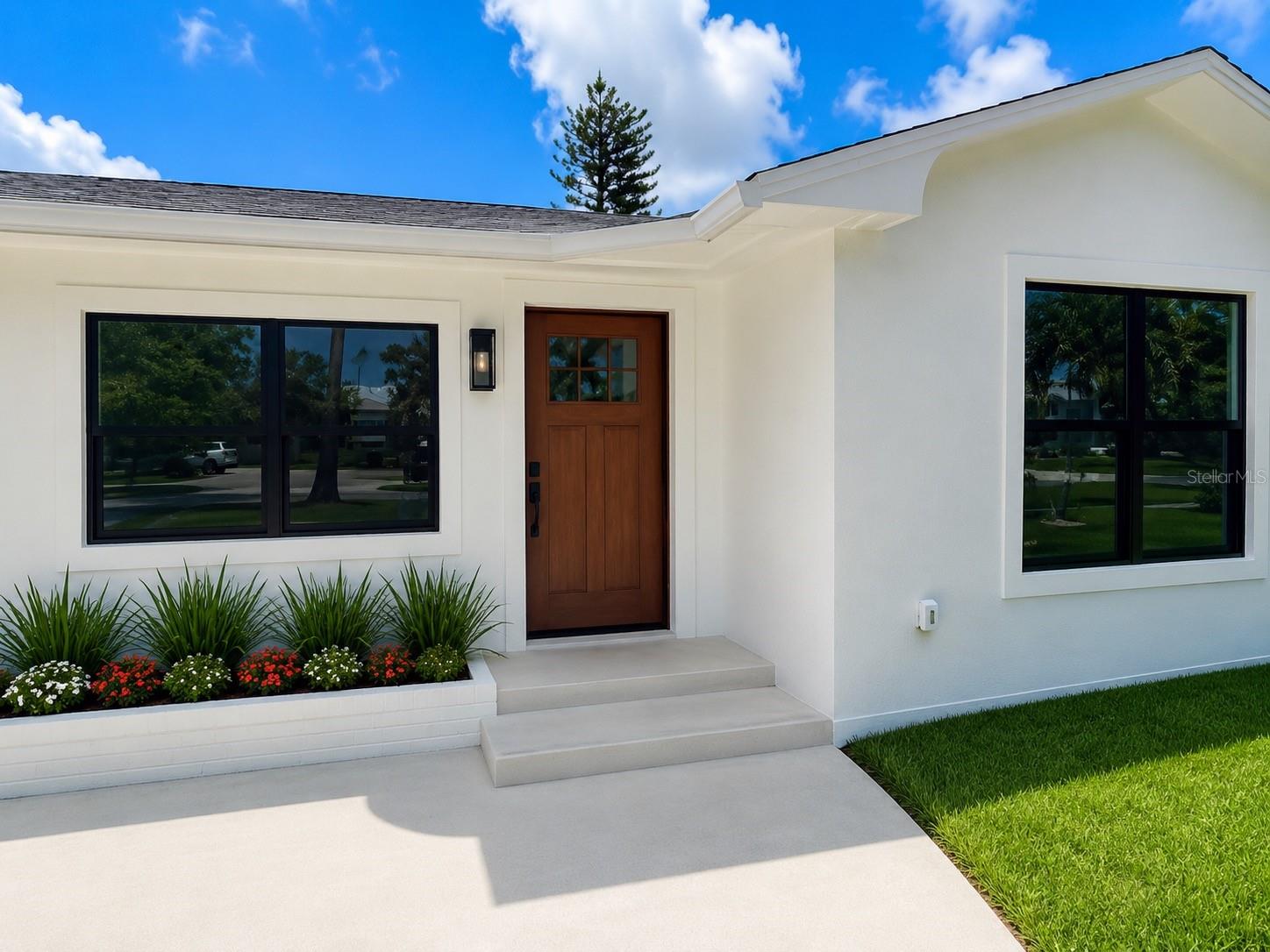 3219 E DEBAZAN AVENUE