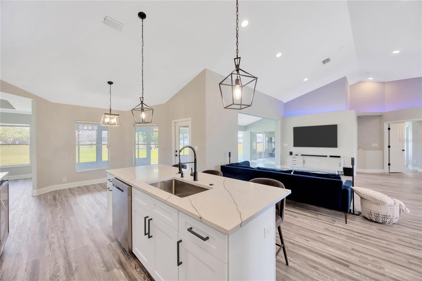 CITRUS HILLS 1ST ADD - Residential