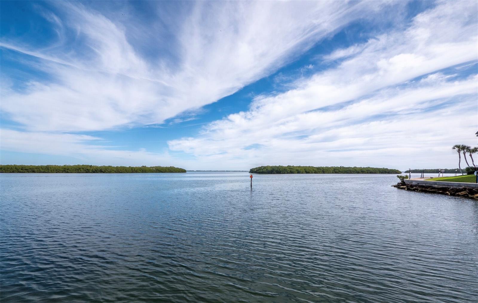 LONGBOAT HARBOUR - Residential