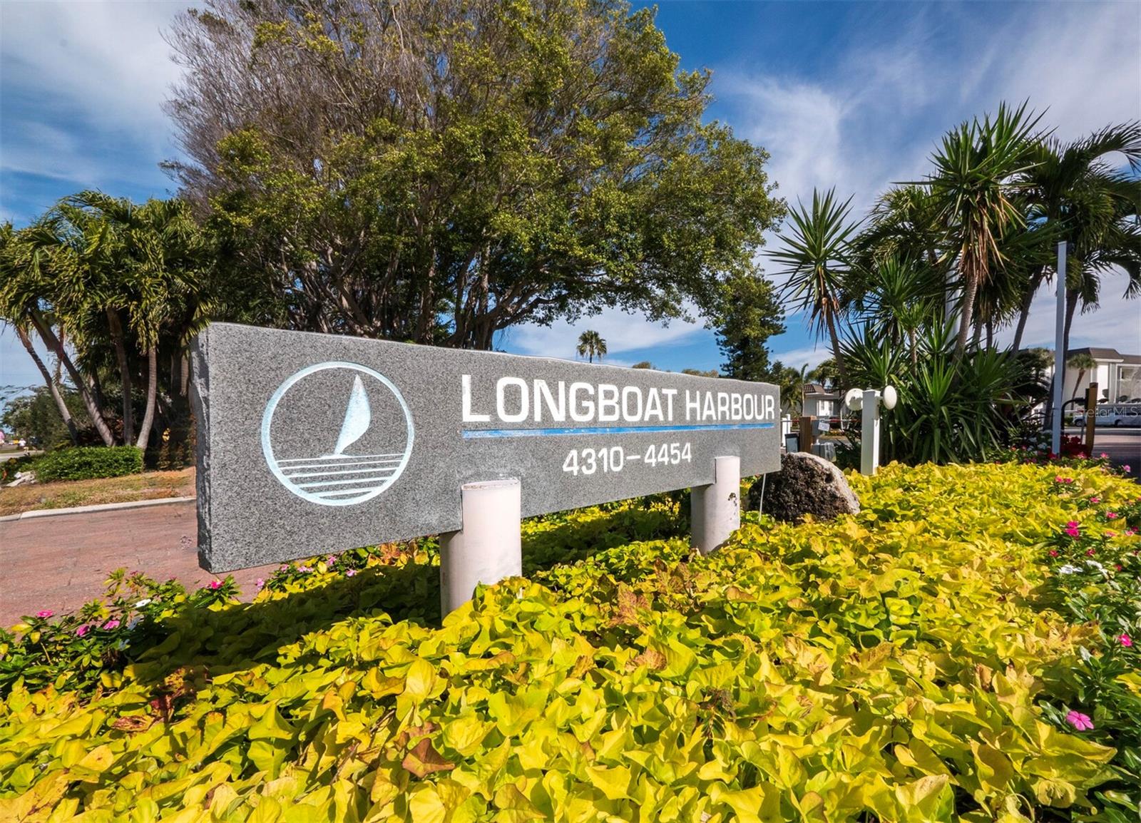 LONGBOAT HARBOUR - Residential