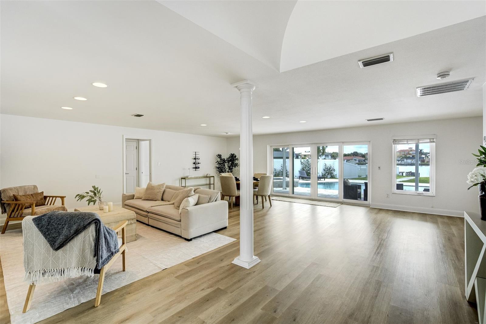 201 DRIFTWOOD LANE