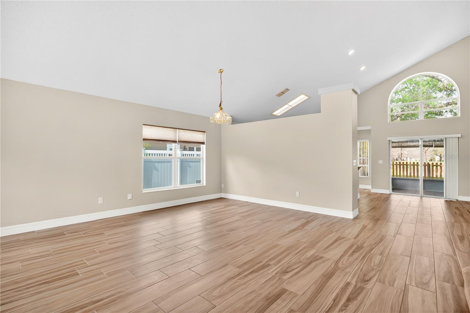 WATERFORD LAKES TR N32 - Residential