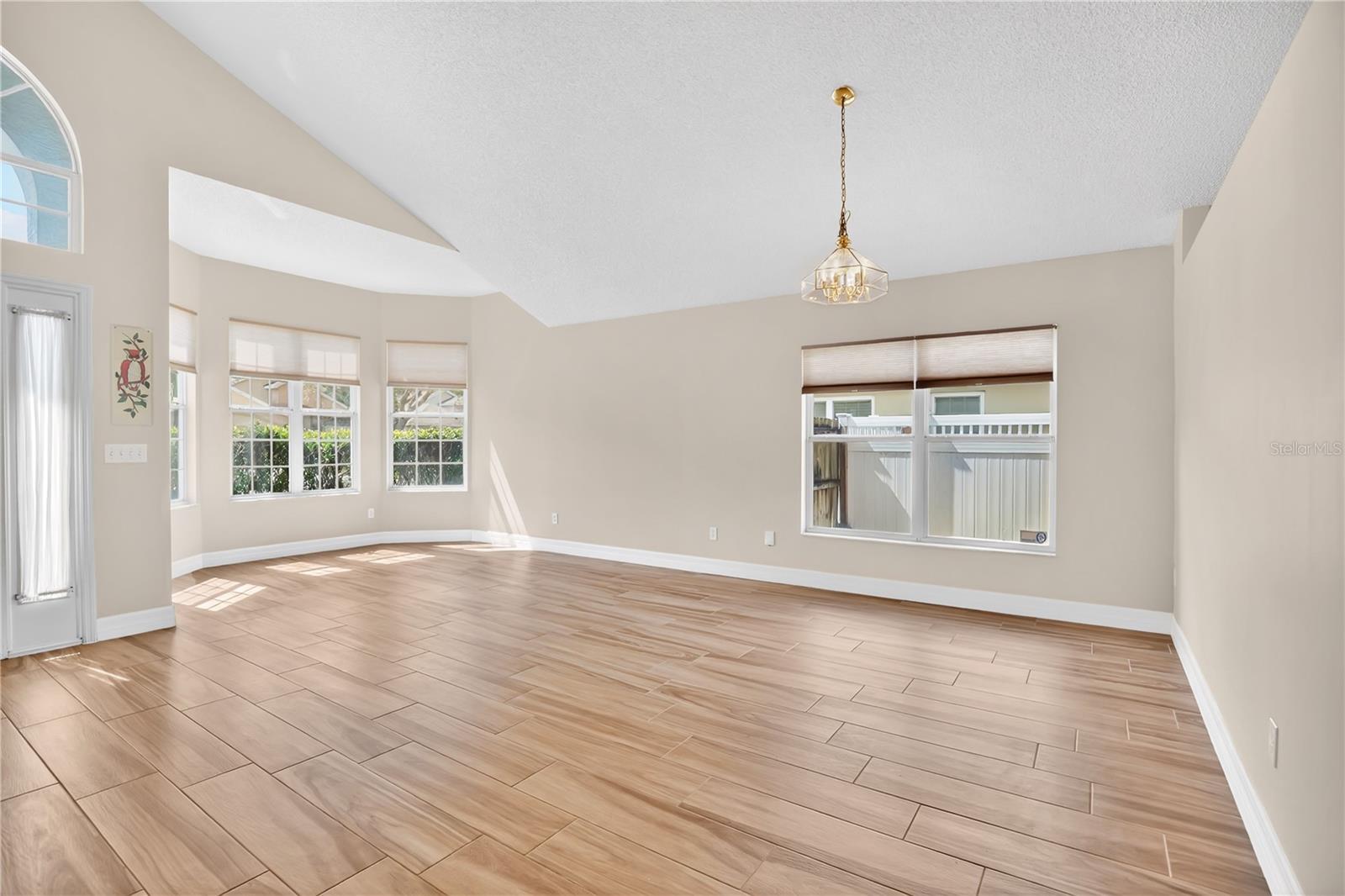 WATERFORD LAKES TR N32 - Residential