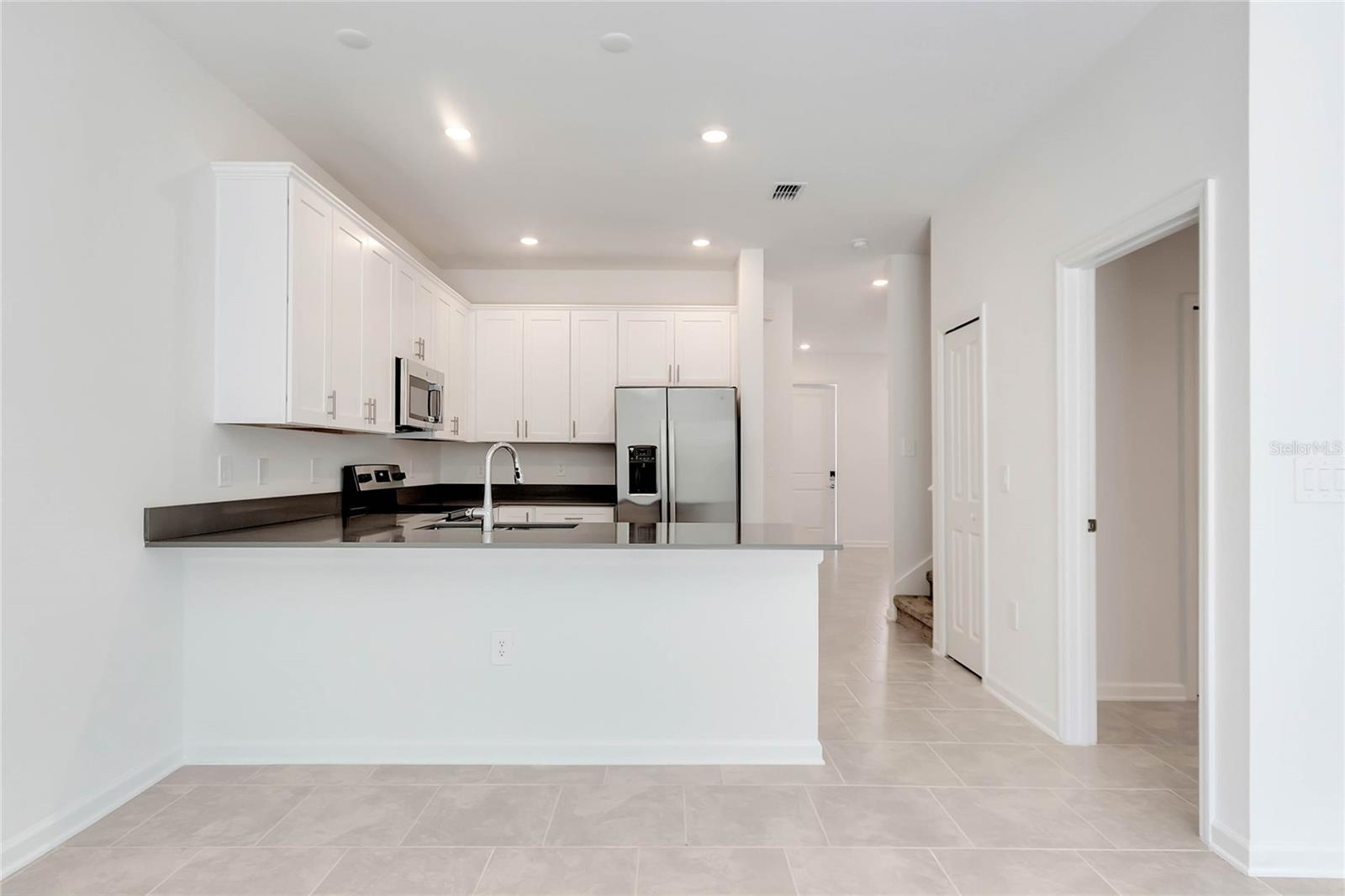 LAKE WILSON RESERVE - Residential Lease