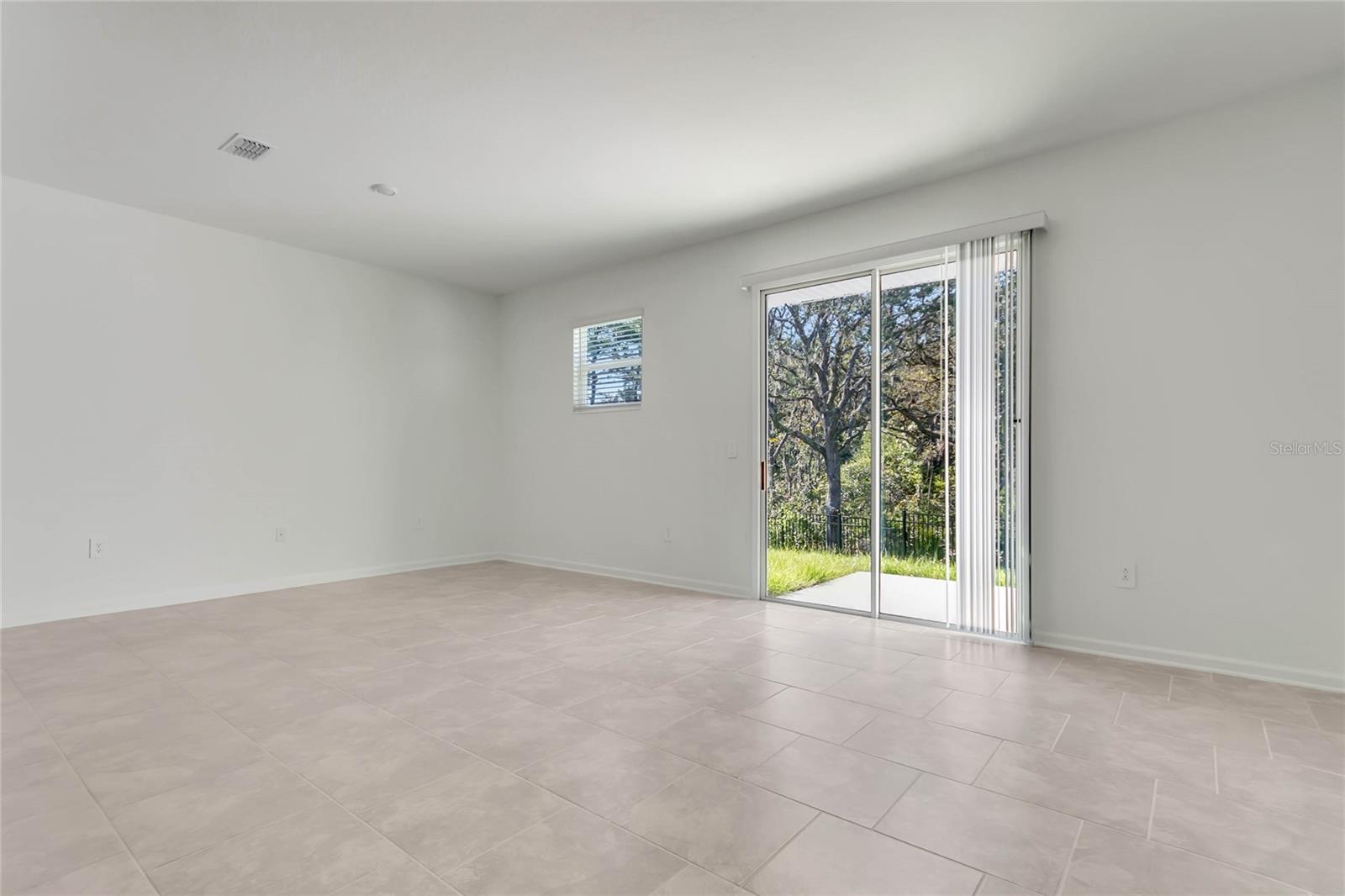 LAKE WILSON RESERVE - Residential Lease