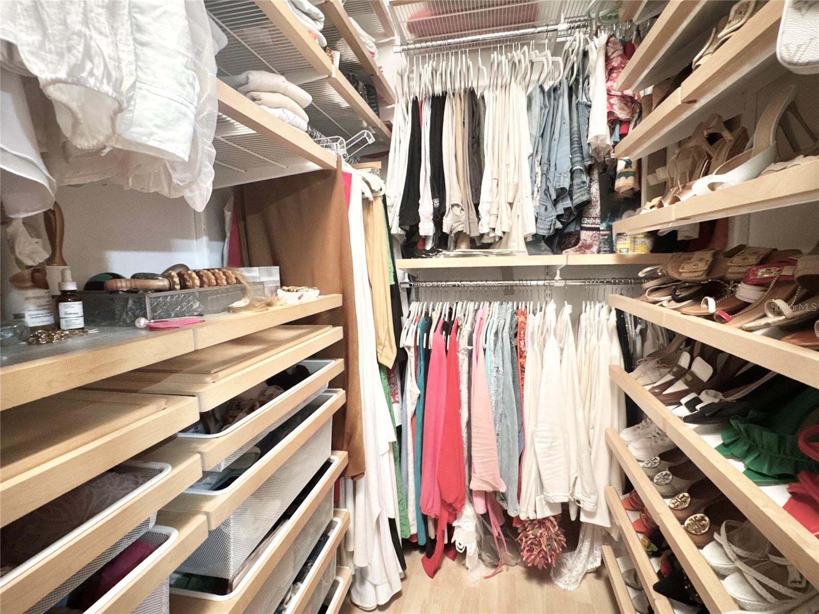 GRANADA VILLAS PH 04 - Residential