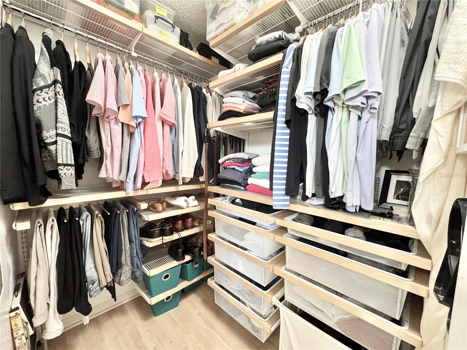 GRANADA VILLAS PH 04 - Residential