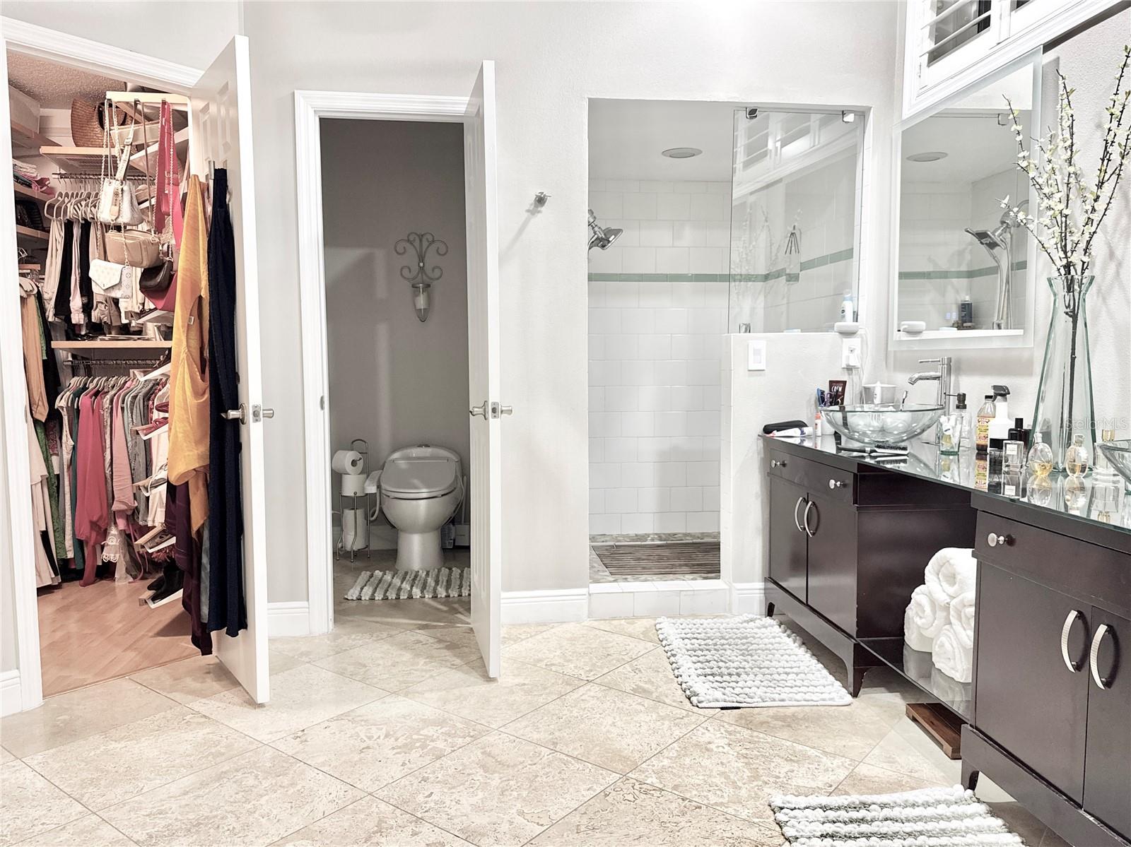 GRANADA VILLAS PH 04 - Residential