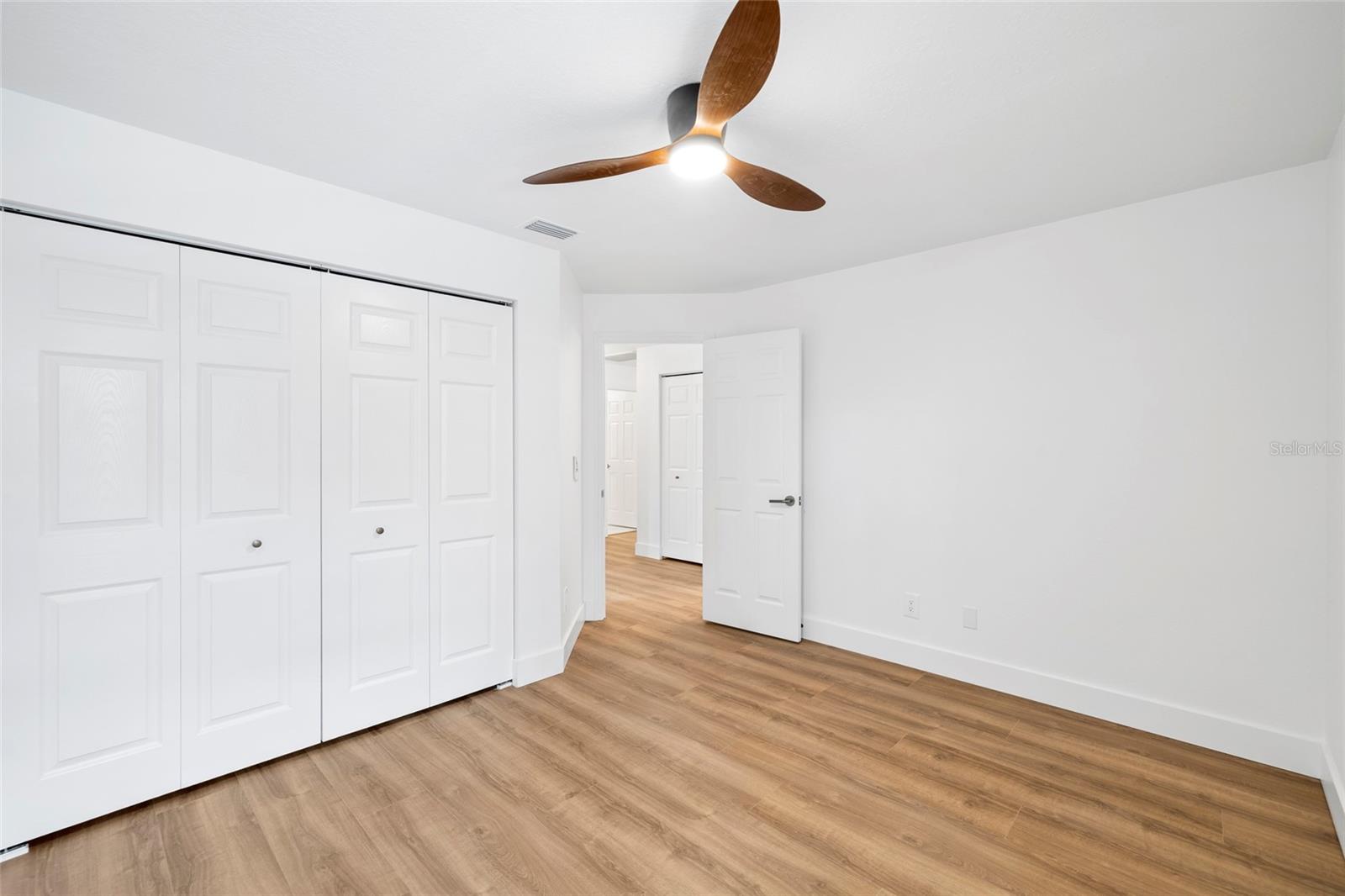 CHAPMAN MANORS - Residential