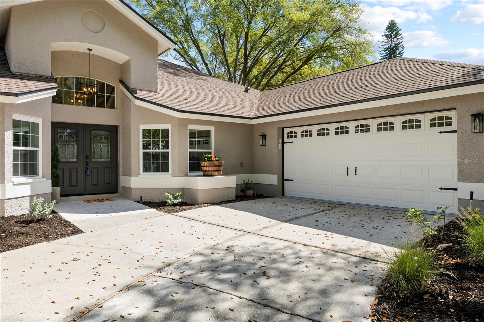 CHAPMAN MANORS - Residential