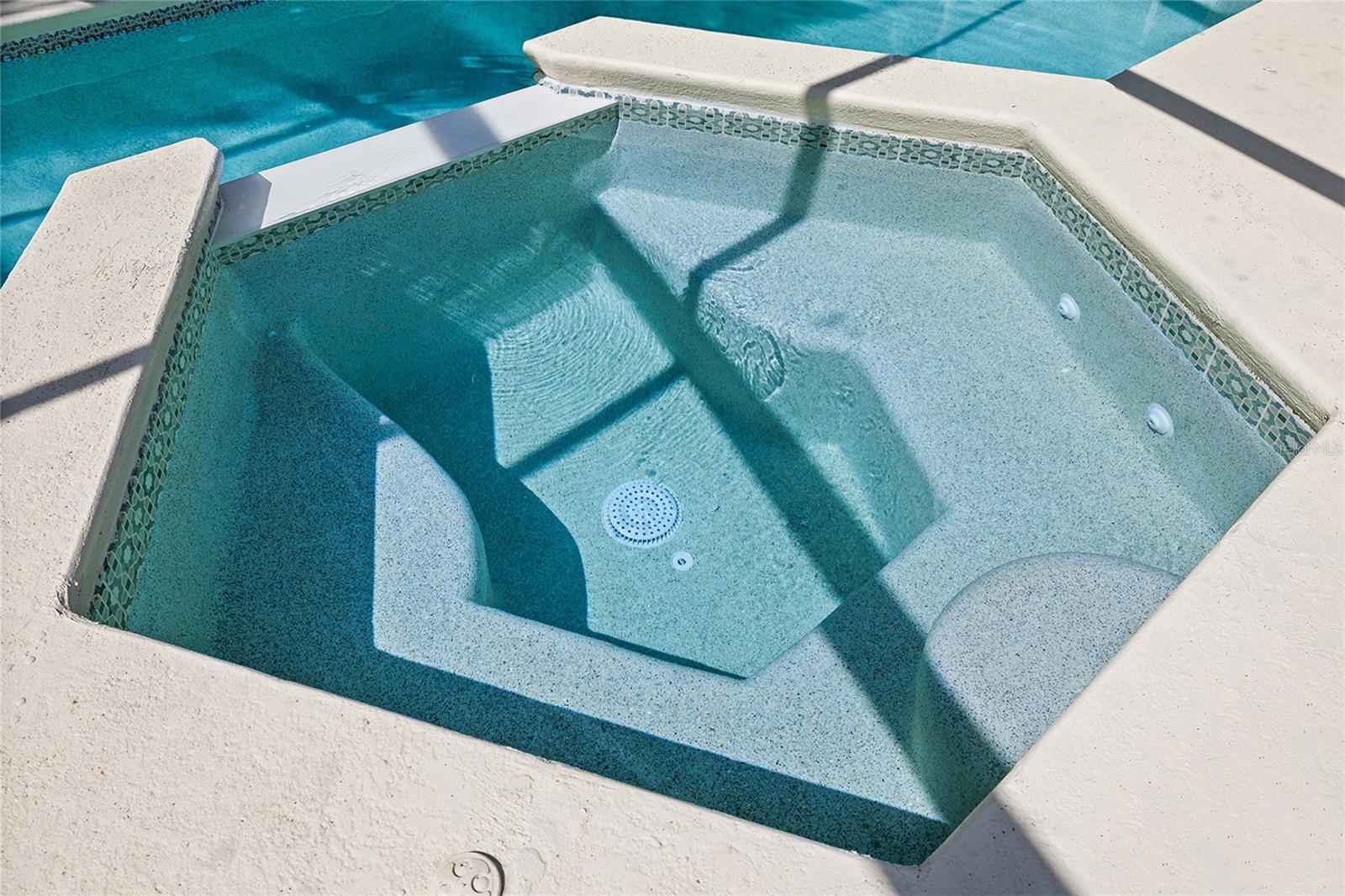 CHAPMAN MANORS - Residential