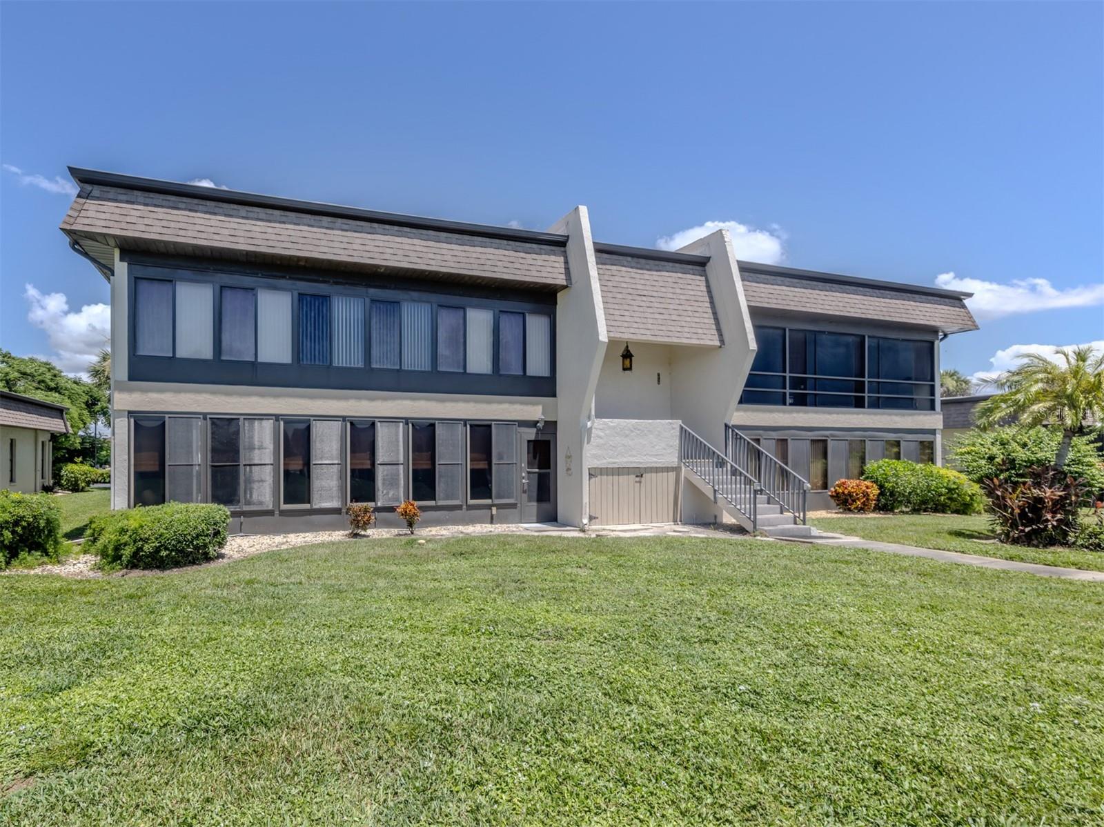 1712 LAKESIDE DRIVE 1712-B
