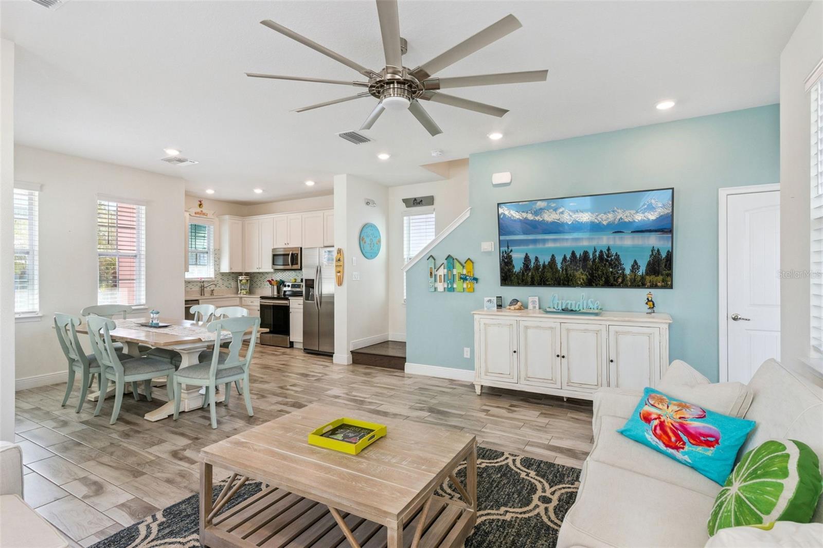 ROLLING OAKS PH 5 - Residential