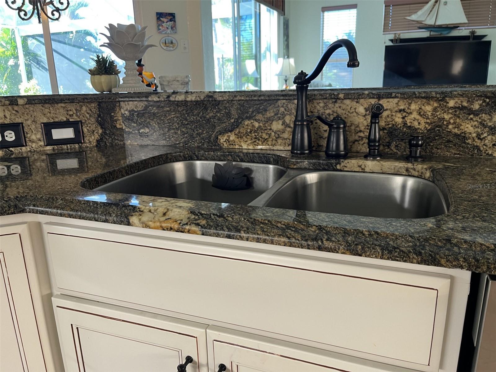 ROTONDA WEST WHITE MARSH - Residential