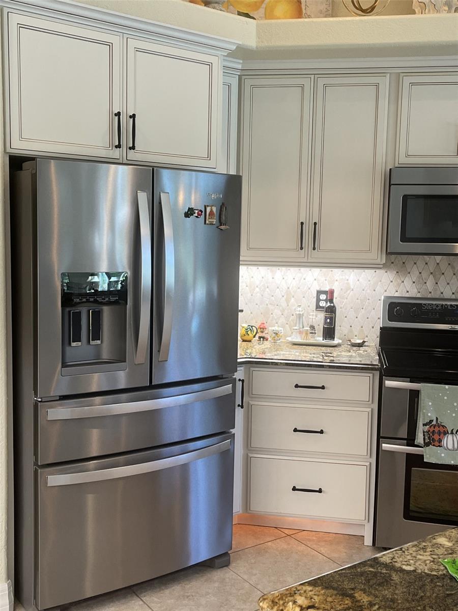 ROTONDA WEST WHITE MARSH - Residential