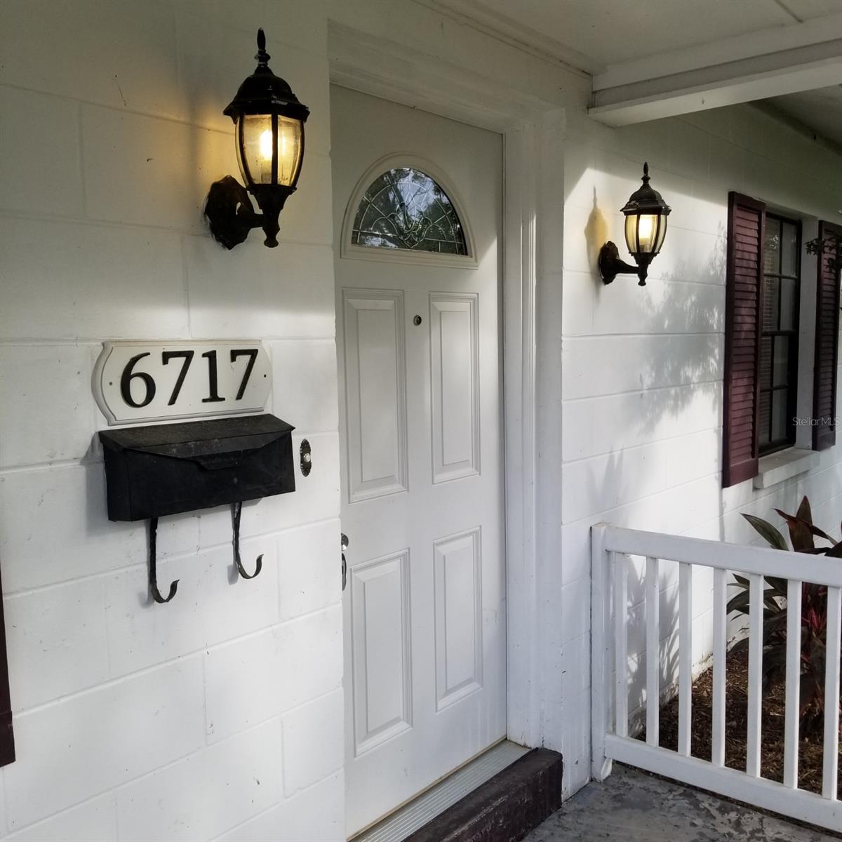 TOWN'N COUNTRY PARK UNIT N O 20 LOT 14 BLOCK 46 - Residential Lease