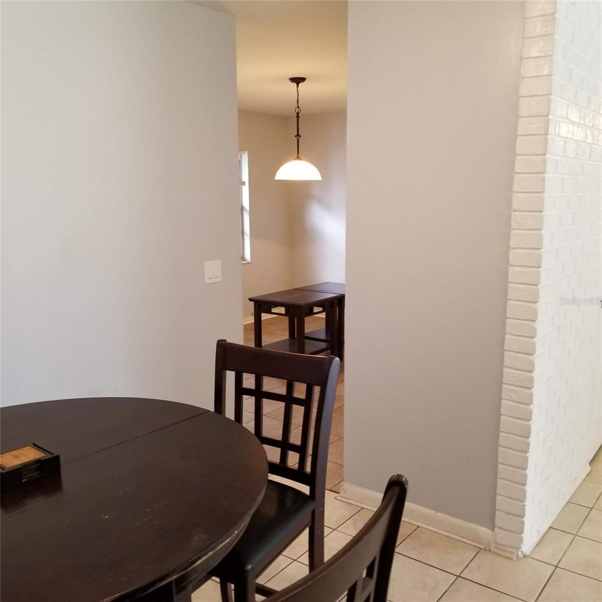 TOWN'N COUNTRY PARK UNIT N O 20 LOT 14 BLOCK 46 - Residential Lease