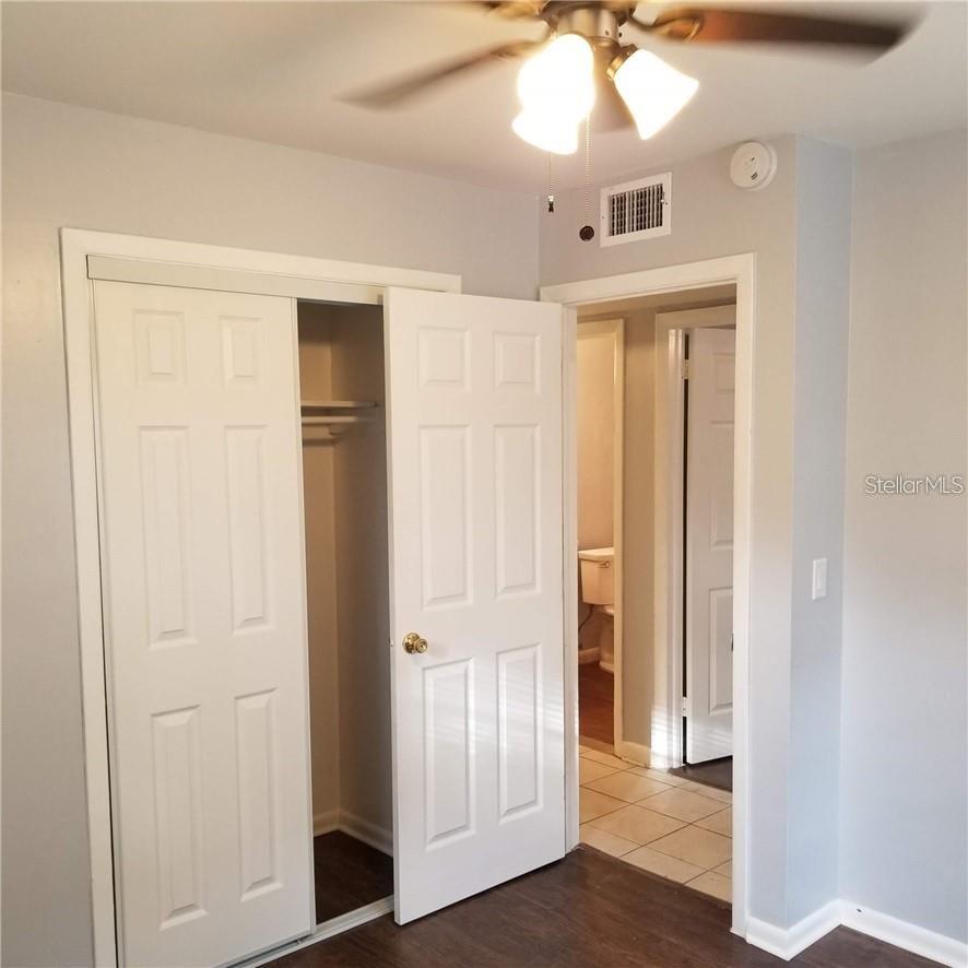 TOWN'N COUNTRY PARK UNIT N O 20 LOT 14 BLOCK 46 - Residential Lease