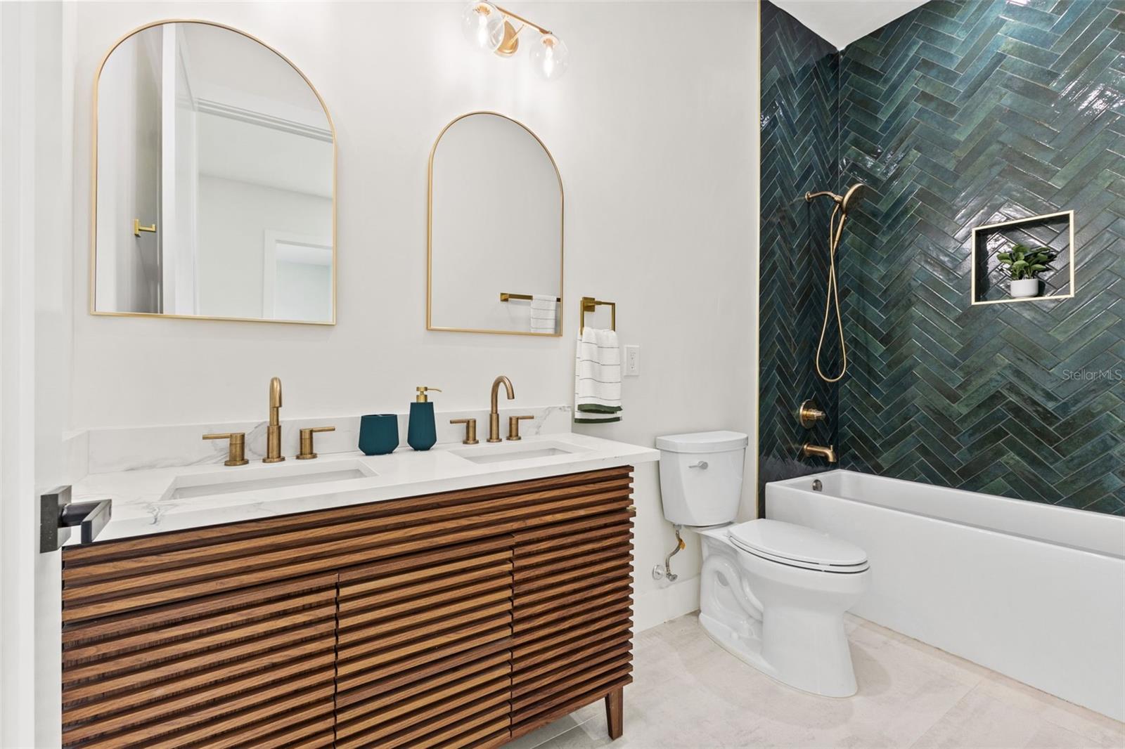 DUNEDIN ISLES 1 - Residential