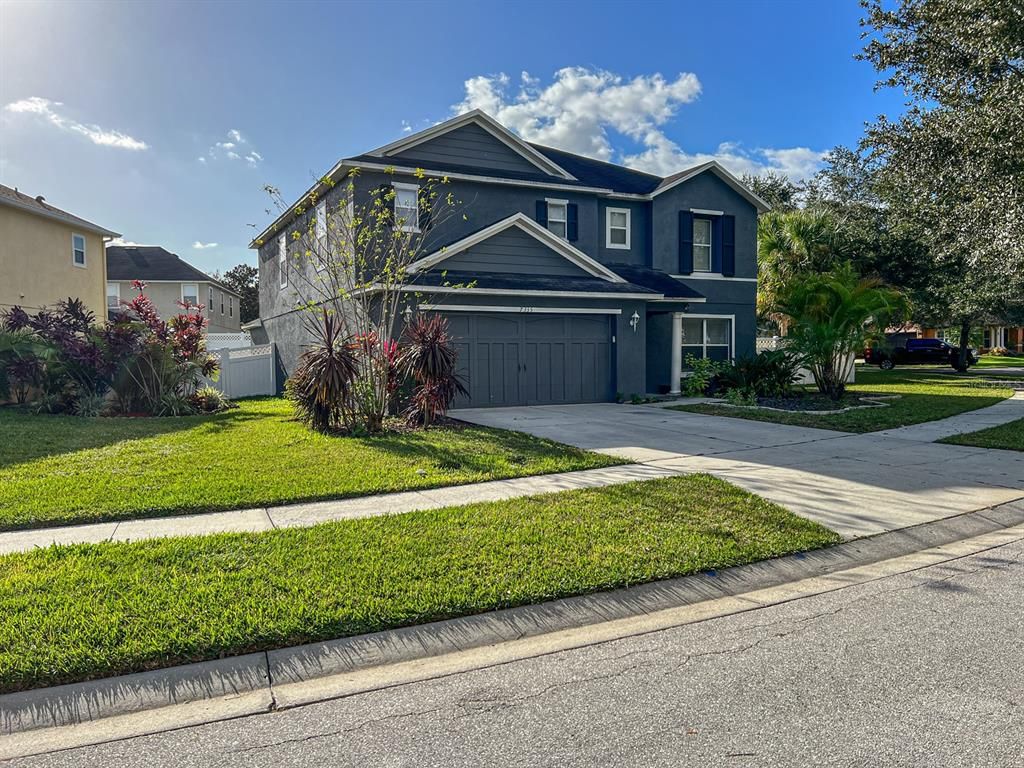 Photo of 7335 BRIDGEVIEW DRIVE, WESLEY CHAPEL, FL 33545 (MLS # T3416831)