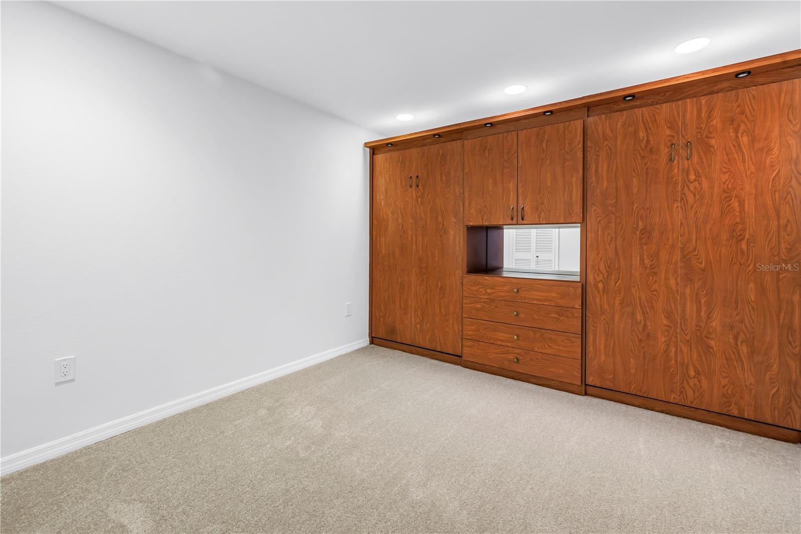 BAYFRONT TOWER CONDO - Residential