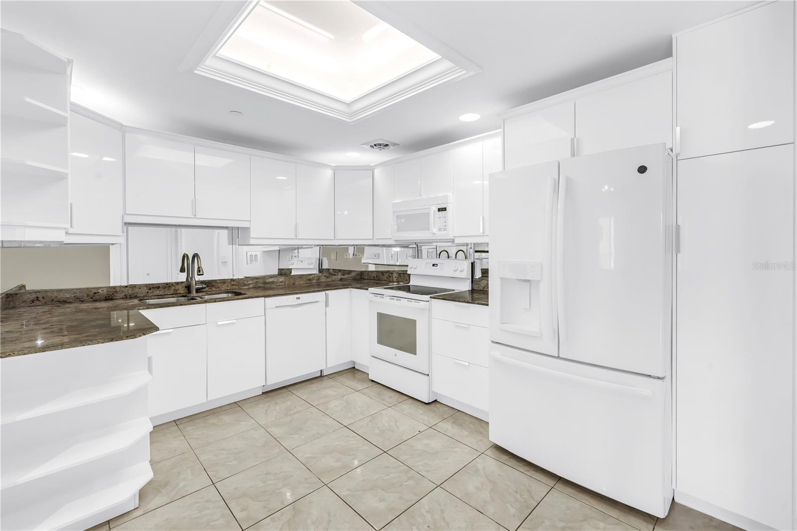 BAYFRONT TOWER CONDO - Residential