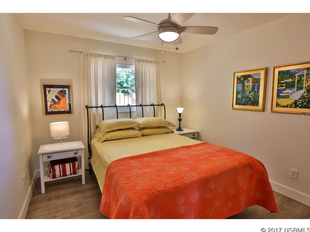 Detwilers N 650 Ft Lt 02 16 17 34 New Smyrna Beach - Residential