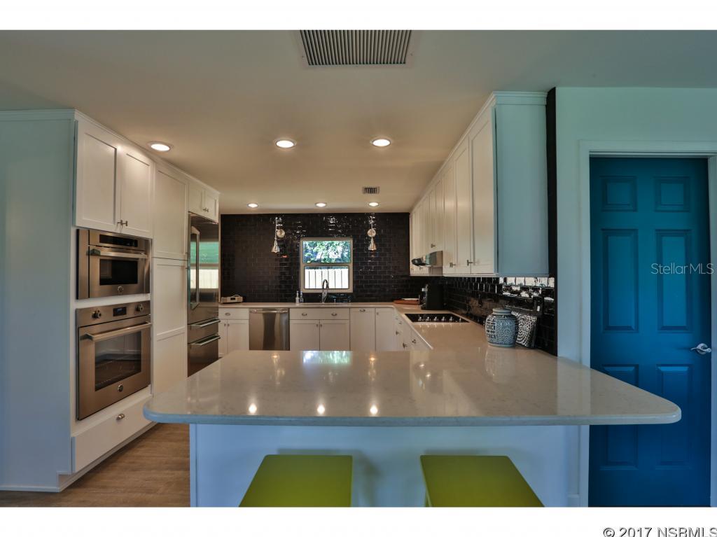 Detwilers N 650 Ft Lt 02 16 17 34 New Smyrna Beach - Residential